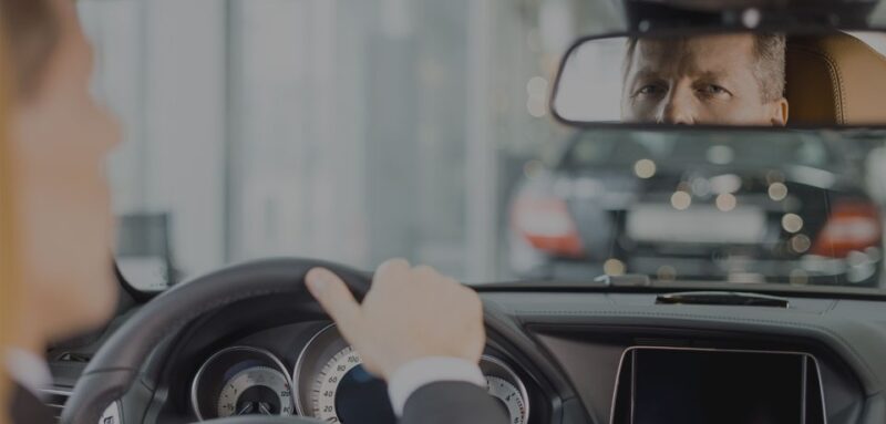 Luxurious chauffeured rides in the UAE for every occasion