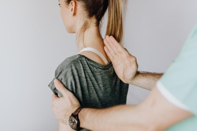 Relaxing head, neck and scalp massage in Ipswich