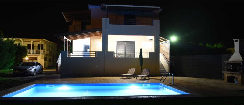 Discover Lefkada: Rent a Stunning Greek Villa by the Sea