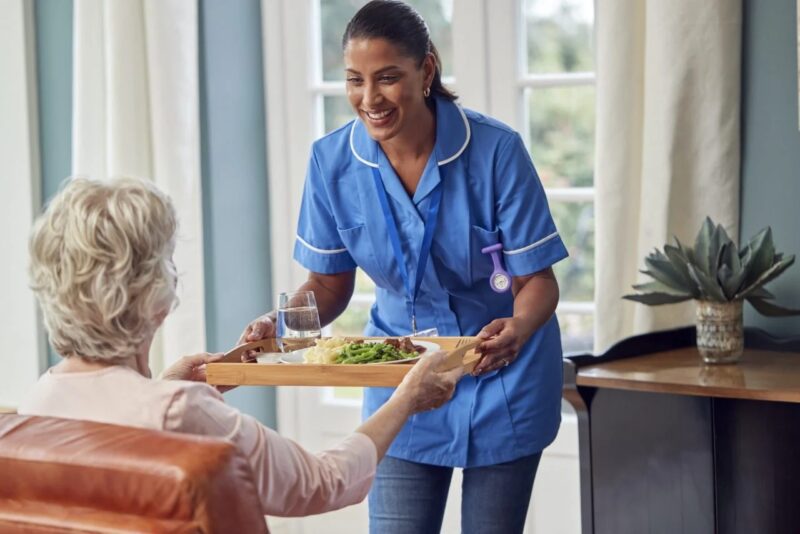 Compassionate in‑home recovery support for a safer healing journey