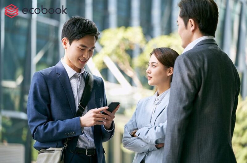 Smart Desk and Room Booking for Modern Offices