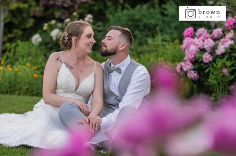 Timeless Kelowna Weddings: Capturing Love & Light