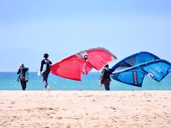Initiation au kitesurf à Tarifa: sécurité et plaisir sur l’eau