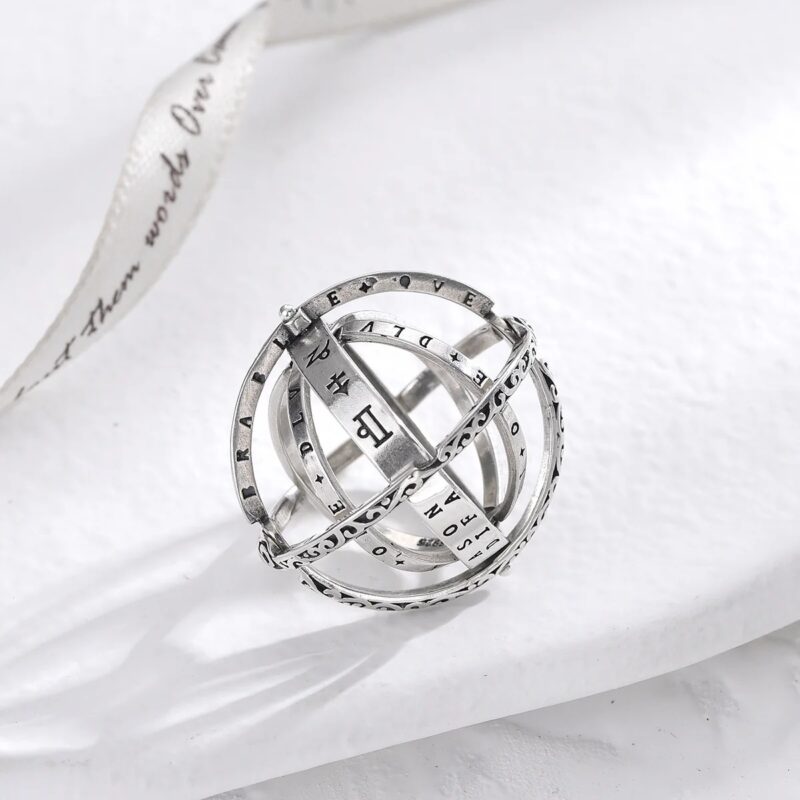 Discover Elegant Tory Burch-Inspired Accessories Online