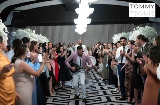 Fresh, engaging bouzouki vibes for your Melbourne event