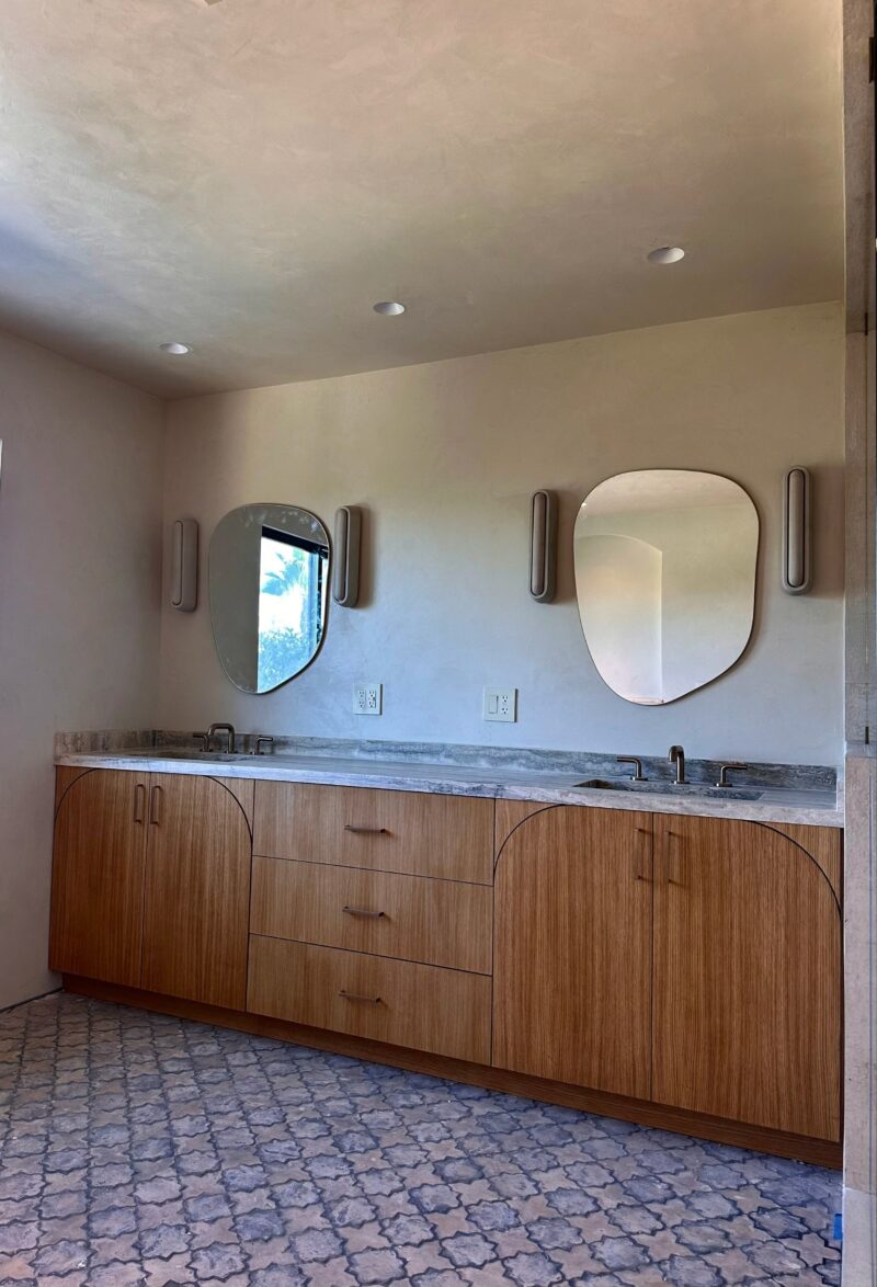 Luxurious Venetian Wall Finishes for Los Angeles Homes