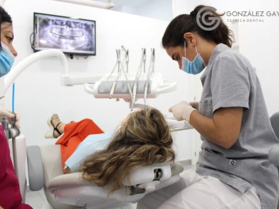 Ortodoncia invisible en Bollullos: sonrisas discretas y eficaces
