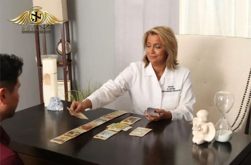 Clarity & Guidance: Trusted Psychic Readings for Life Paths